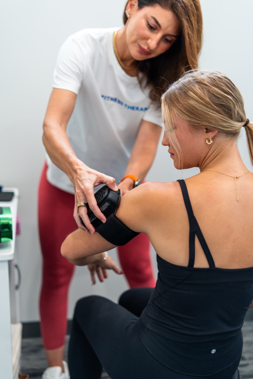 Fascial Stretch Therapy
